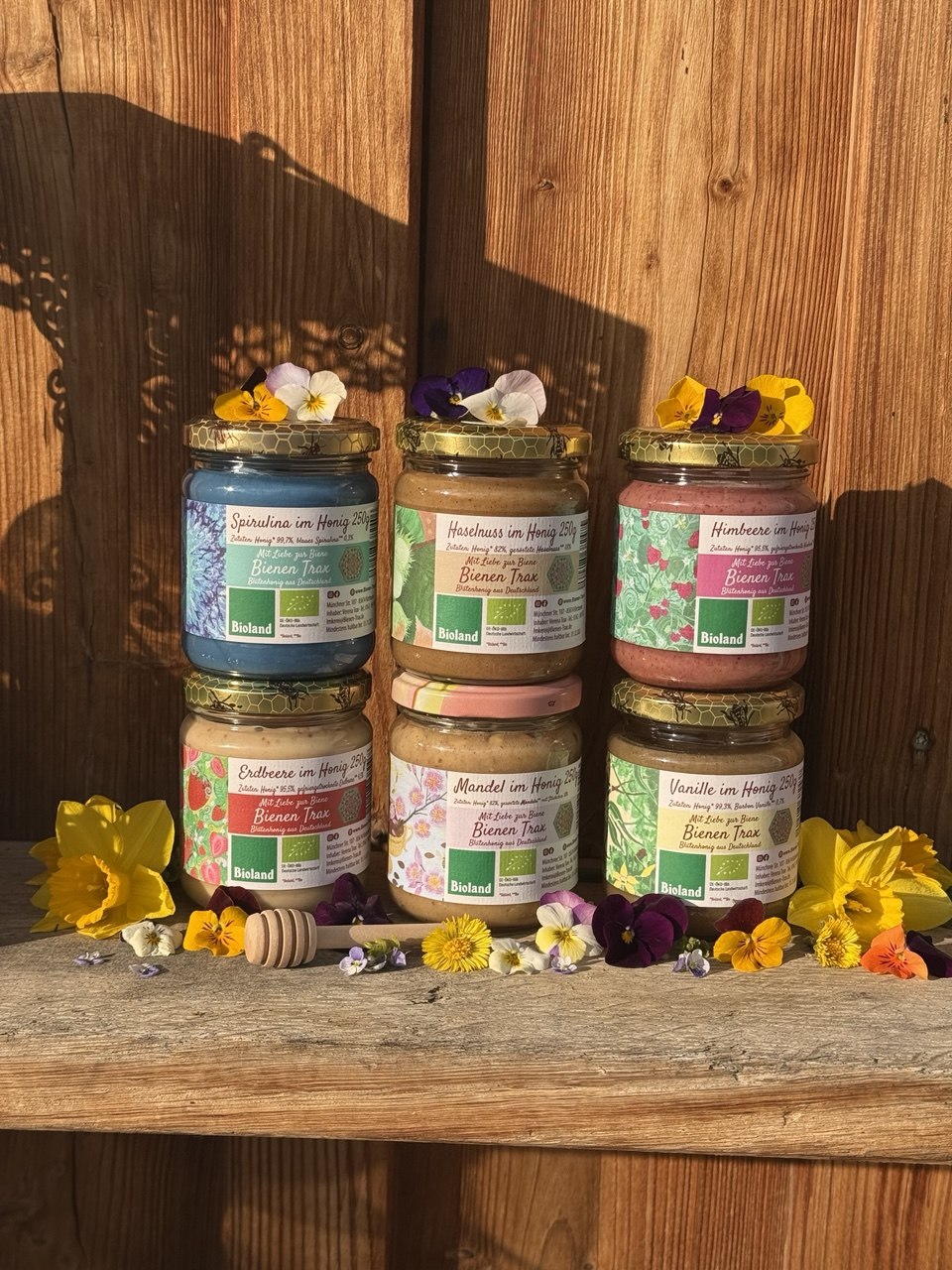 Bunte Honigaufstriche Bunte Honigaufstriche
